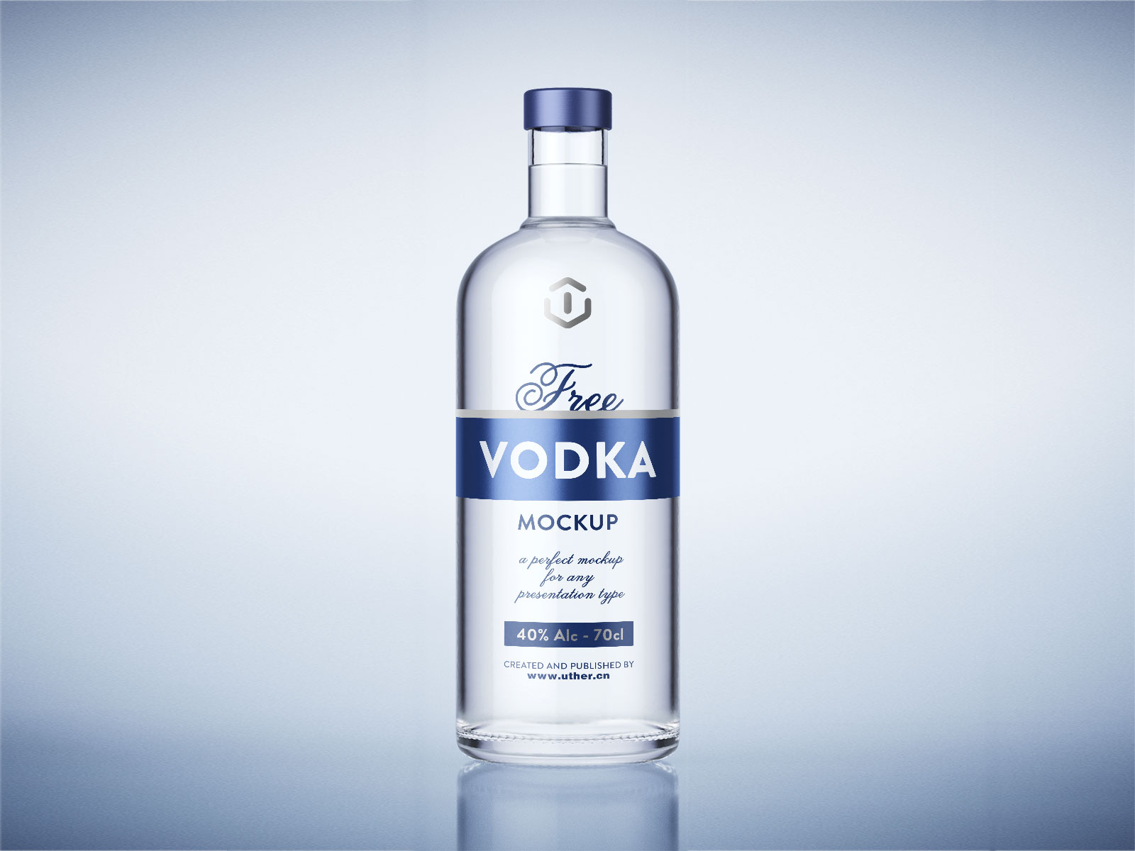 高端高品质伏特加酒瓶PSD样机模型vodka bottle mockup
