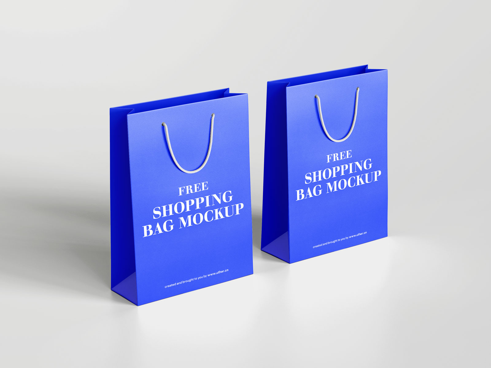 时尚简洁蓝色购物袋手提袋PSD样机模型shopping bag mockup